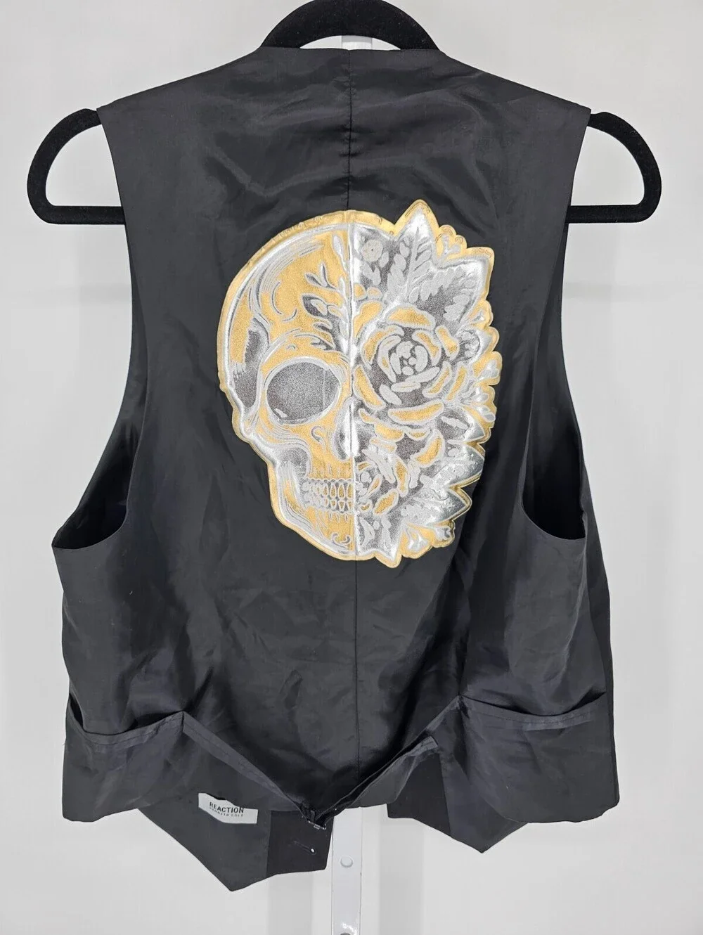 Kenneth Cole Reaction Mens Sz M Suit Vest Black w/ Gold Silver Skull Steampunk